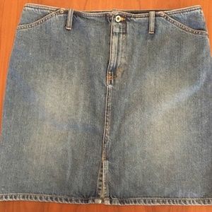 GAP Jeans Women's size 16 Skirt